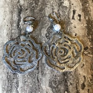 Silver flower earrings